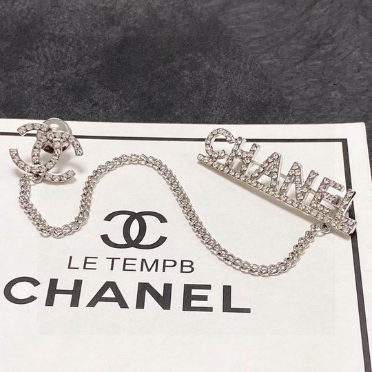 Chanel Brooch 11lyh22